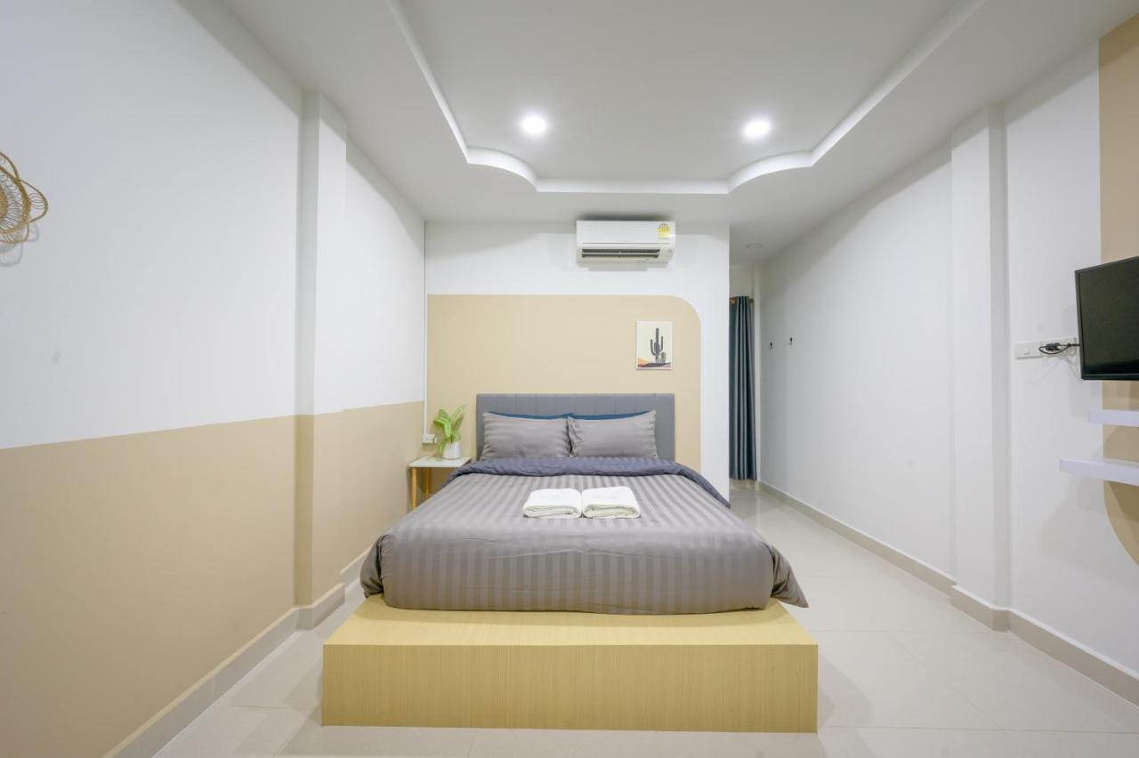 Halo Sea Koh Larn Hotel Pattaya Eksteriør billede